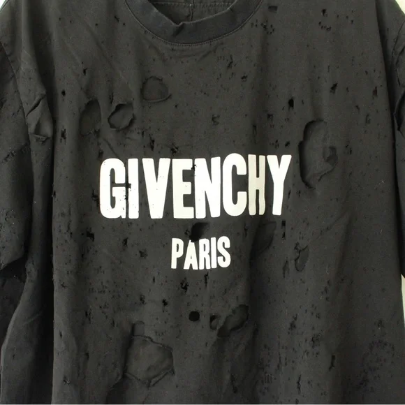 GIVENCHY Distressed T-Shirt - AUTHENTIC - Picture 4 of 9
